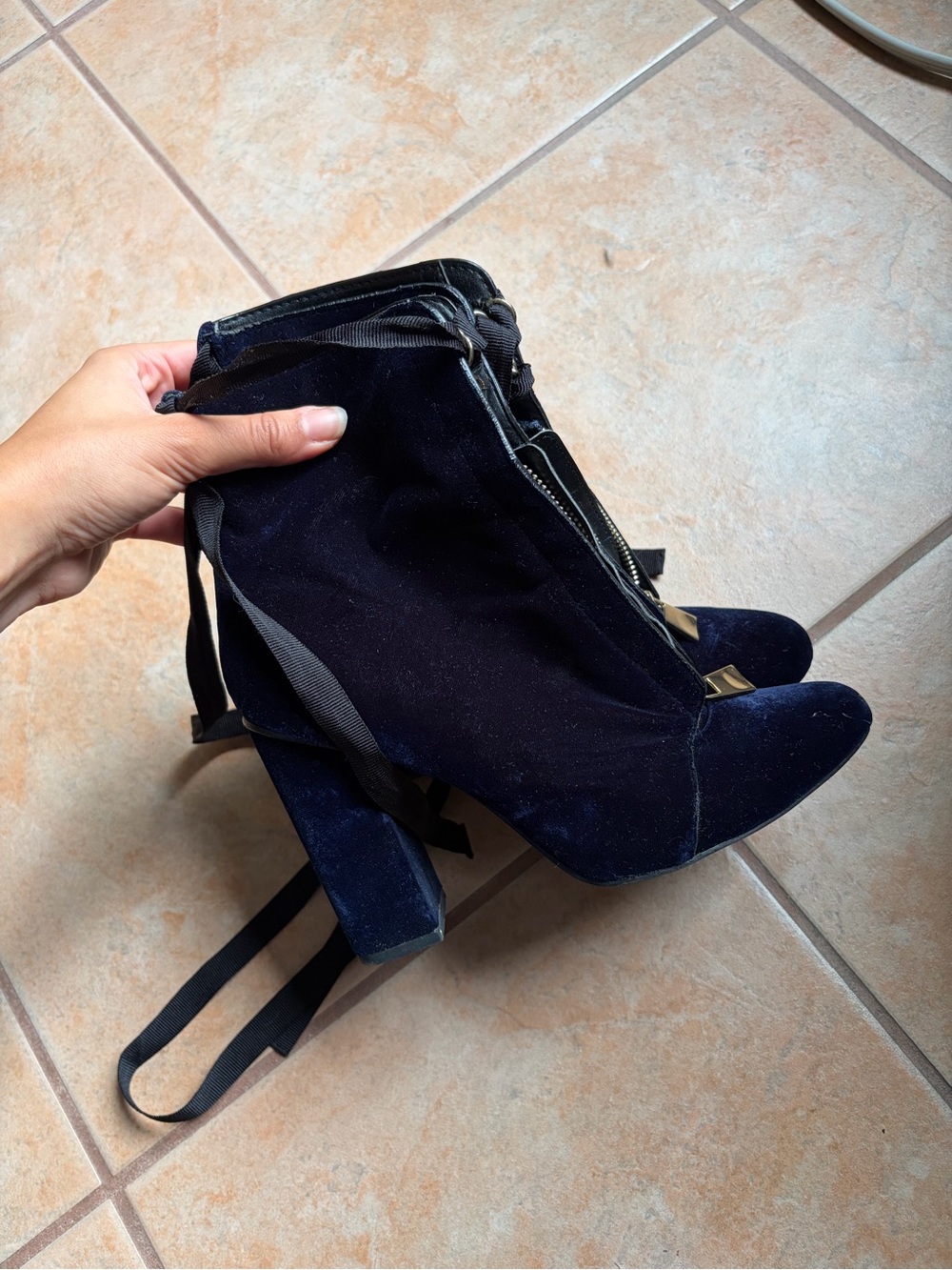 Zara Navy Velvet Tie-Detail Block Heel Ankle Boots